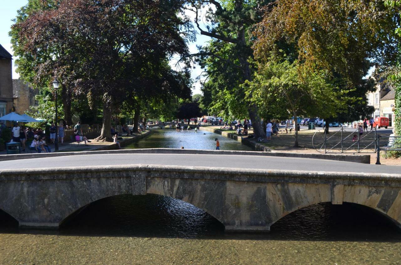 Roman Villa Bourton-on-the-Water Exterior photo